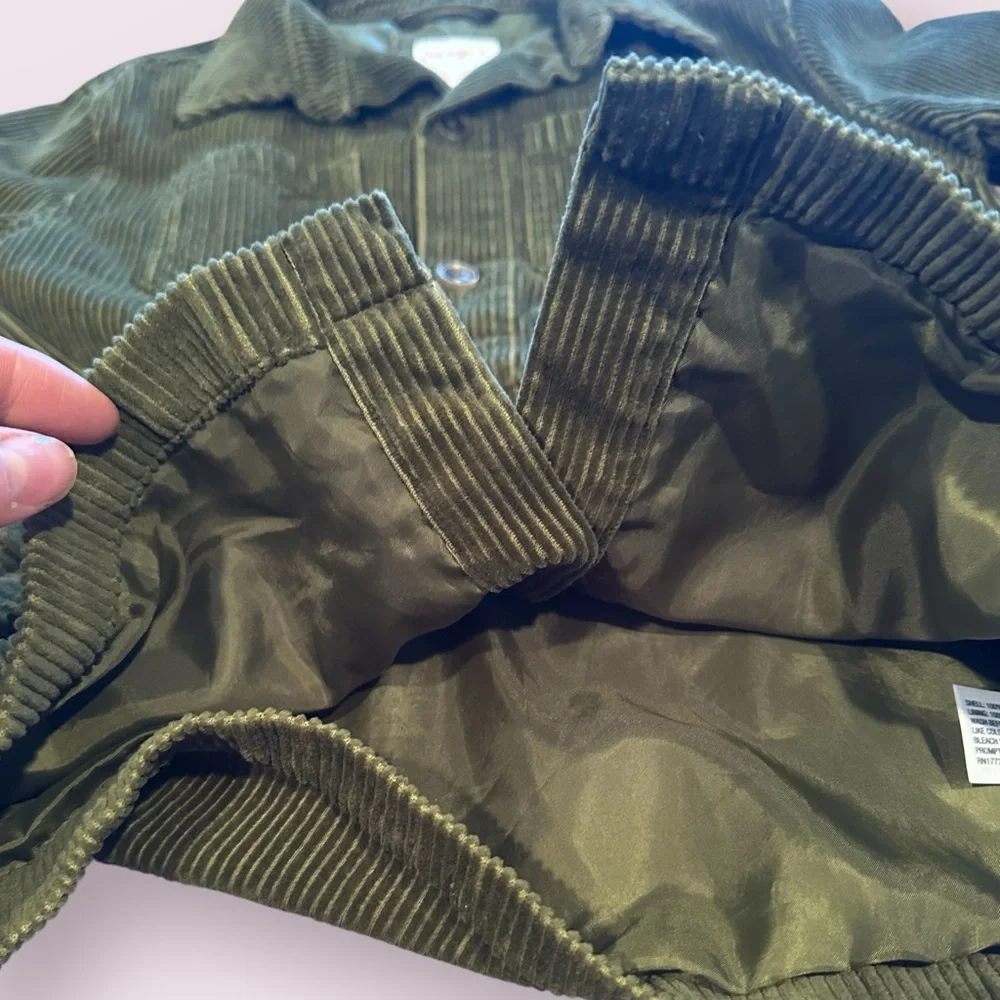 Youth Cat & Jack Dark Green Corduroy Button-Up Jacket Size S (6/7)